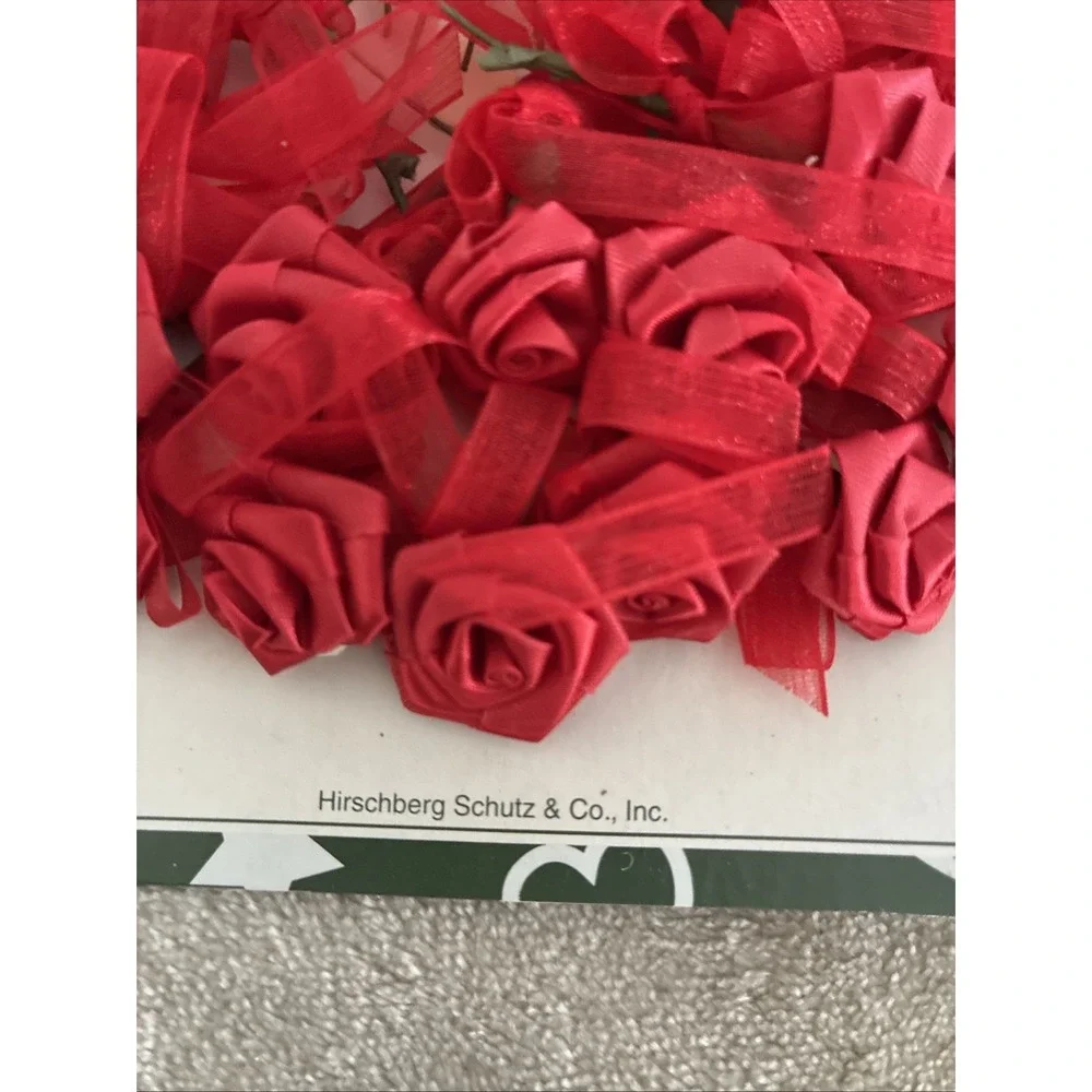 Vintage Hirschberg Schutz Co Crafting Embellishments Roses Red 18pc Offray 40pc